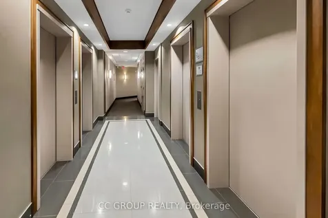 15 Northtown Way Toronto ON M2N 7A2
