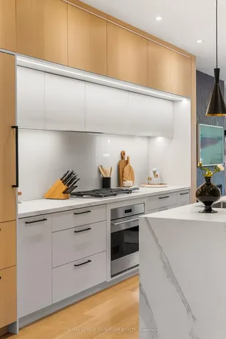 588 Woburn Avenue Toronto ON M5M 1L9