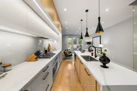 588 Woburn Avenue Toronto ON M5M 1L9