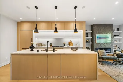 588 Woburn Avenue Toronto ON M5M 1L9