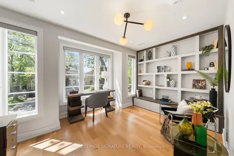 588 Woburn Avenue Toronto ON M5M 1L9