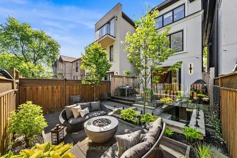 588 Woburn Avenue Toronto ON M5M 1L9
