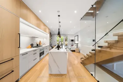 588 Woburn Avenue Toronto ON M5M 1L9