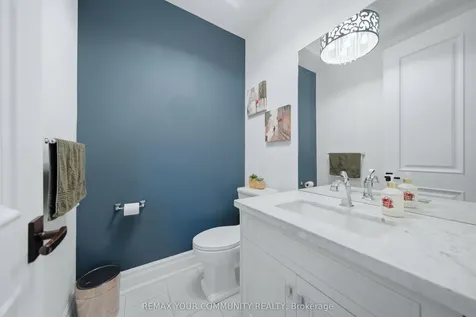 116 Frontenac Avenue Toronto ON M5N 1Z8