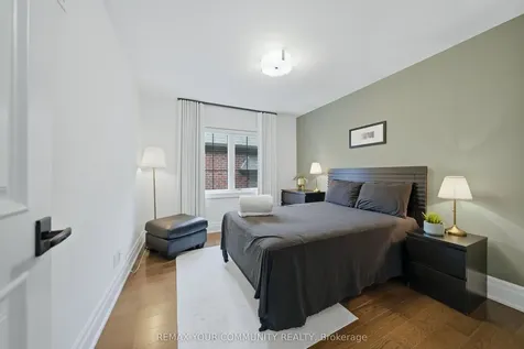 116 Frontenac Avenue Toronto ON M5N 1Z8