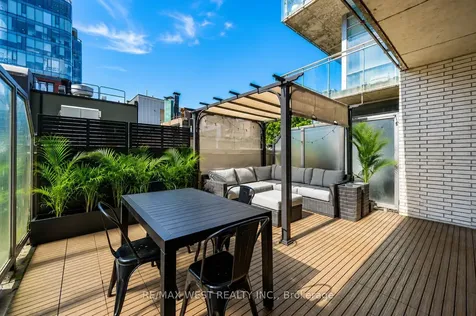 66 Portland Street Toronto ON M5V 2M6