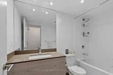 525 Adelaide Street W Toronto ON M5V 1T6