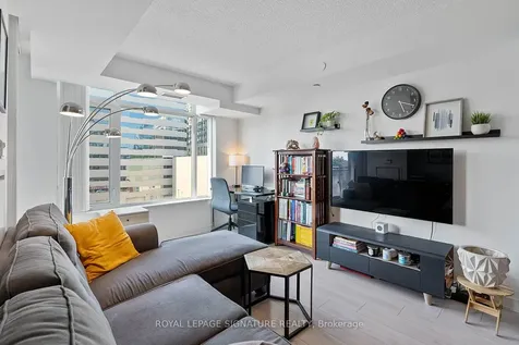 525 Adelaide Street W Toronto ON M5V 1T6