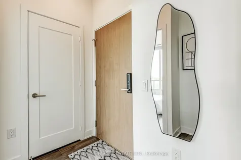 585 Bloor Street E Toronto ON M4W 0B3