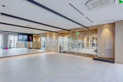 585 Bloor Street E Toronto ON M4W 0B3