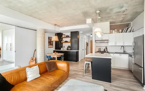 50 Camden Street Toronto ON M5V 3N1