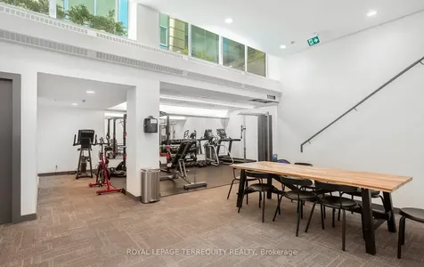 50 Camden Street Toronto ON M5V 3N1