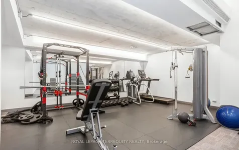 50 Camden Street Toronto ON M5V 3N1