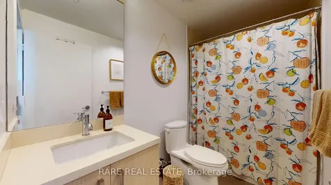 120 Bayview Avenue Toronto ON M5A 0G4