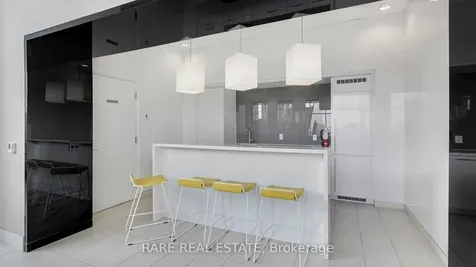 120 Bayview Avenue Toronto ON M5A 0G4