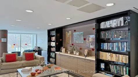120 Bayview Avenue Toronto ON M5A 0G4