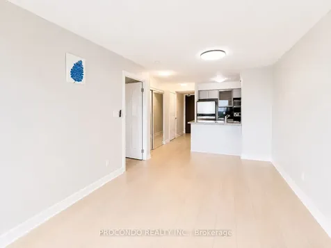 18 Harrison Garden Boulevard Toronto ON M2N 7J7