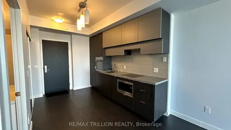 8 Eglinton Avenue E Toronto ON M4P 0C1