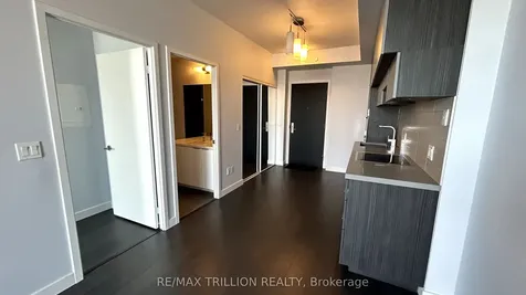 8 Eglinton Avenue E Toronto ON M4P 0C1
