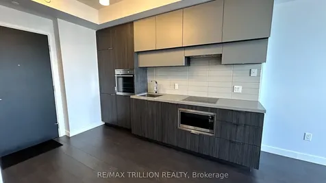 8 Eglinton Avenue E Toronto ON M4P 0C1