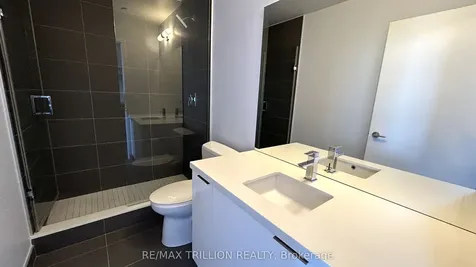8 Eglinton Avenue E Toronto ON M4P 0C1
