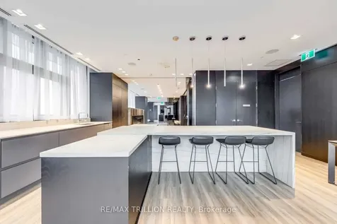 8 Eglinton Avenue E Toronto ON M4P 0C1