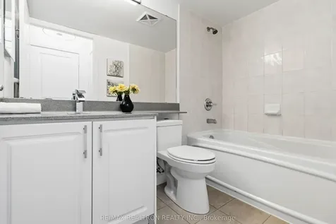 35 Bales Avenue Toronto ON M2N 7L7