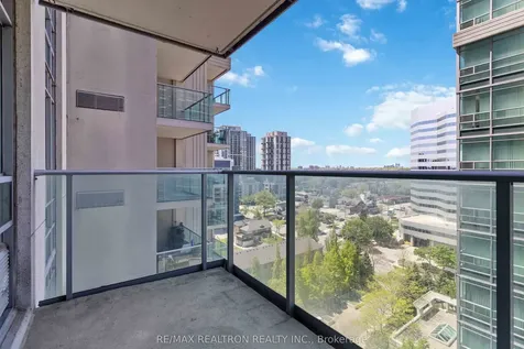 35 Bales Avenue Toronto ON M2N 7L7