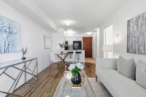35 Bales Avenue Toronto ON M2N 7L7