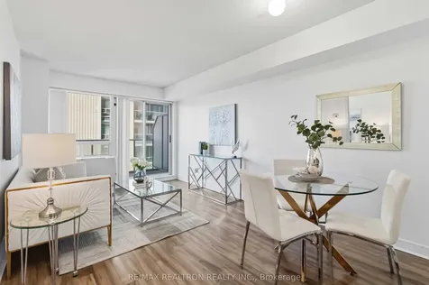 35 Bales Avenue Toronto ON M2N 7L7