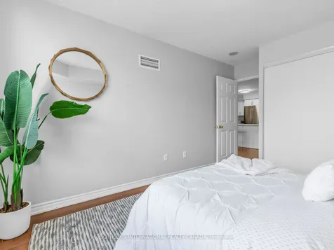 225 Merton Street Toronto ON M4S 3H1