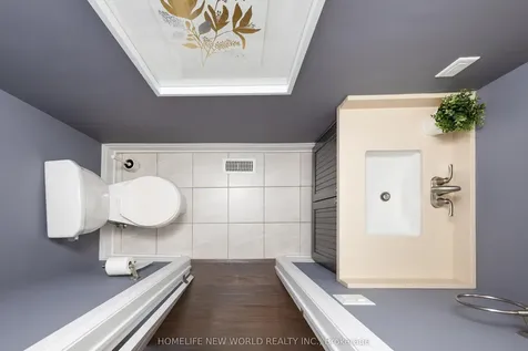 57 Kenneth Wood Crescent Toronto ON M2N 0K3