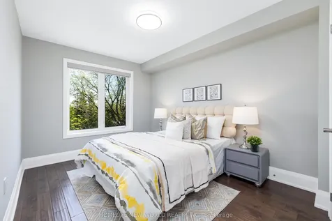 57 Kenneth Wood Crescent Toronto ON M2N 0K3