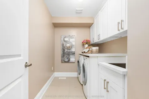 57 Kenneth Wood Crescent Toronto ON M2N 0K3