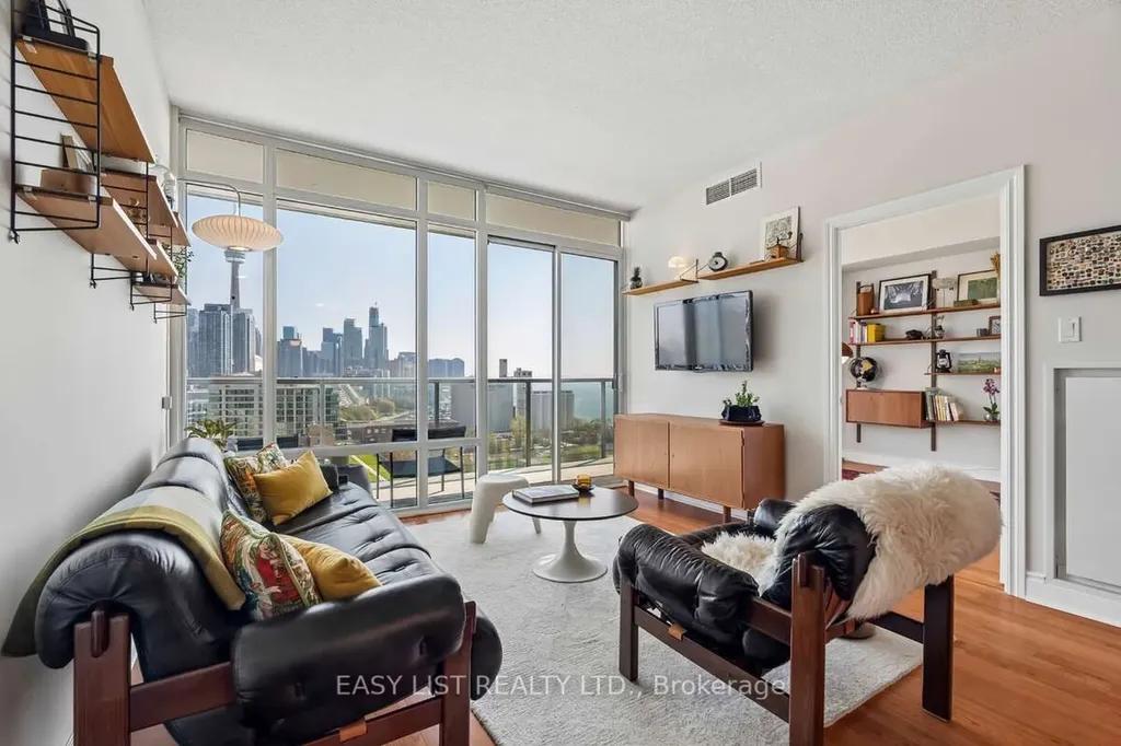 90 Stadium Road Toronto ON M5V 3W5