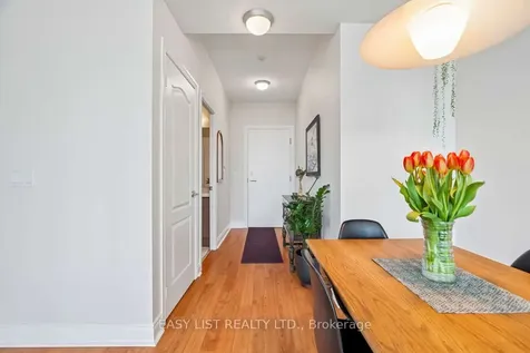 90 Stadium Road Toronto ON M5V 3W5