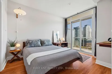 90 Stadium Road Toronto ON M5V 3W5
