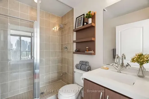 90 Stadium Road Toronto ON M5V 3W5