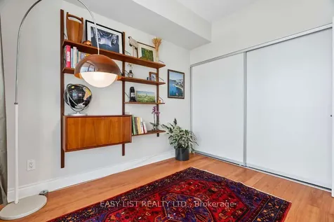 90 Stadium Road Toronto ON M5V 3W5
