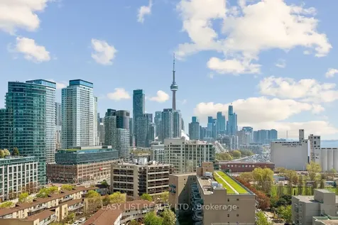 90 Stadium Road Toronto ON M5V 3W5