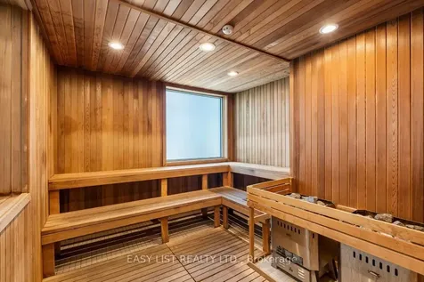 90 Stadium Road Toronto ON M5V 3W5