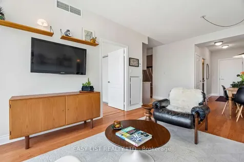 90 Stadium Road Toronto ON M5V 3W5