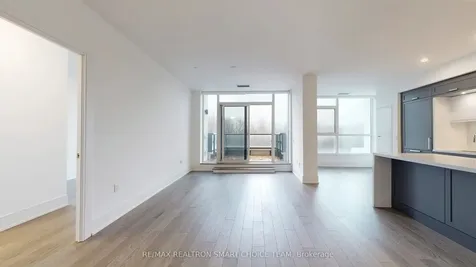 10 Inn On The Park Drive Toronto ON M3C 0P9