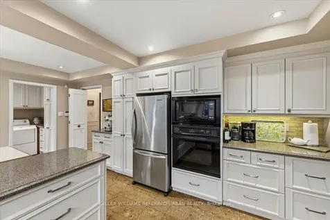 31 Janus Court Toronto ON M2H 1S3