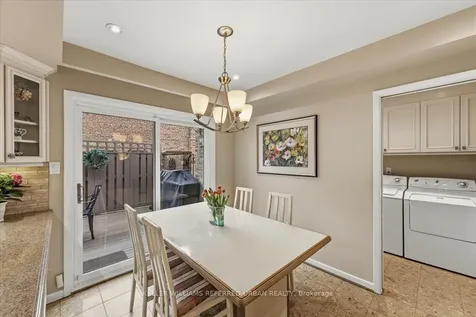 31 Janus Court Toronto ON M2H 1S3