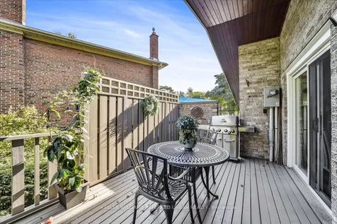 31 Janus Court Toronto ON M2H 1S3