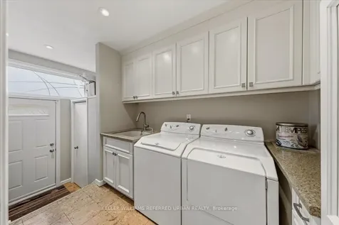 31 Janus Court Toronto ON M2H 1S3