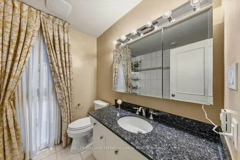 31 Janus Court Toronto ON M2H 1S3