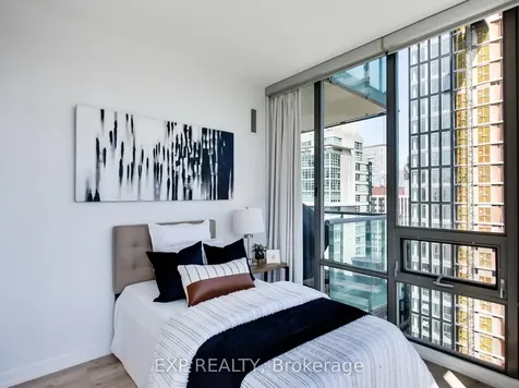 33 Lombard Street Toronto ON M5C 3H8