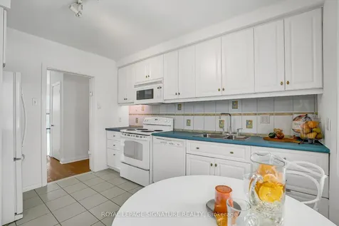 96 Elvaston Drive Toronto ON M4A 1N6